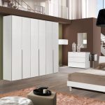 Camera Urano con armadio 6 ante battenti e letto in legno colore bianco larice - immagine 3