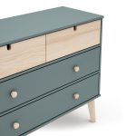 Cassettiera Estefania in legno massiccio con 2 cassetti verde cachi e 2 cassettini pino - immagine 6